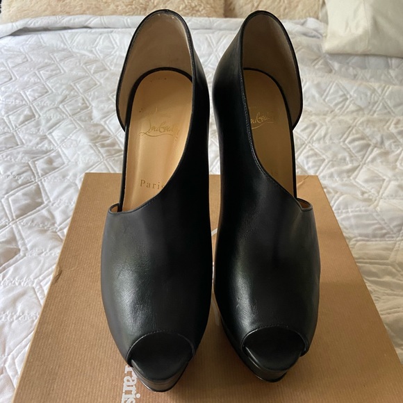 Christian Louboutin Verita Peep Toe Bootie heels - Picture 1 of 7